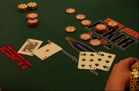 Gary Jones last hand in the WSOP 2006